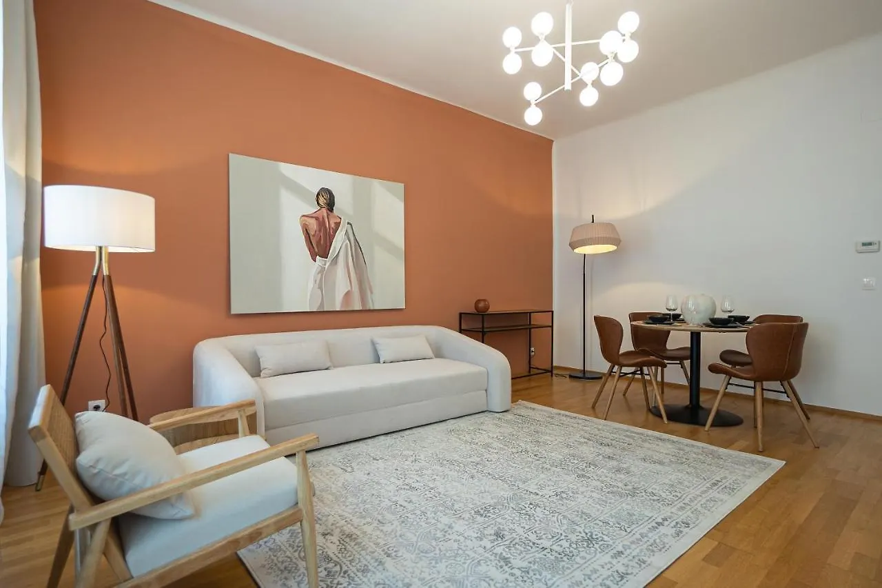 Bright 3-Room Apartment With A King-Size Bed Vienna Austria